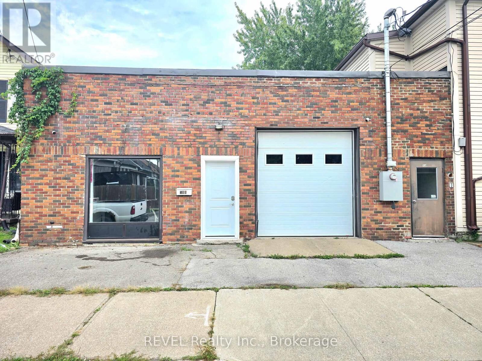 Property Photo: 108 Duncan Street ON L3B 2E2