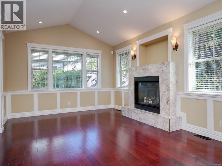 Property Photo:  424 Nursery Hill Drive  BC V9B 0E2 