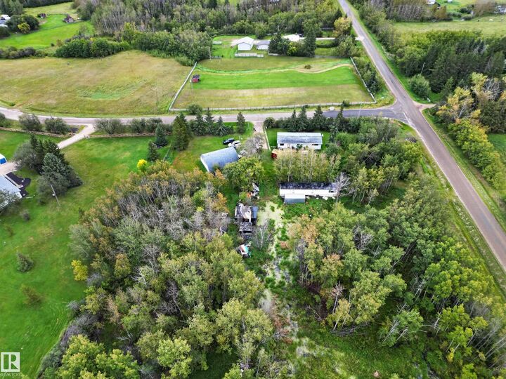 Property Photo:  21316 Twp Road 534 2  AB T8G 2B1 
