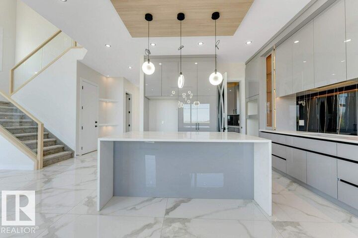 Property Photo:  6398 17 Street NE  AB T4X 3C8 