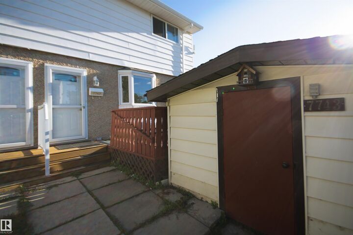 Property Photo:  7743 37 Avenue NW  AB T6K 1T9 