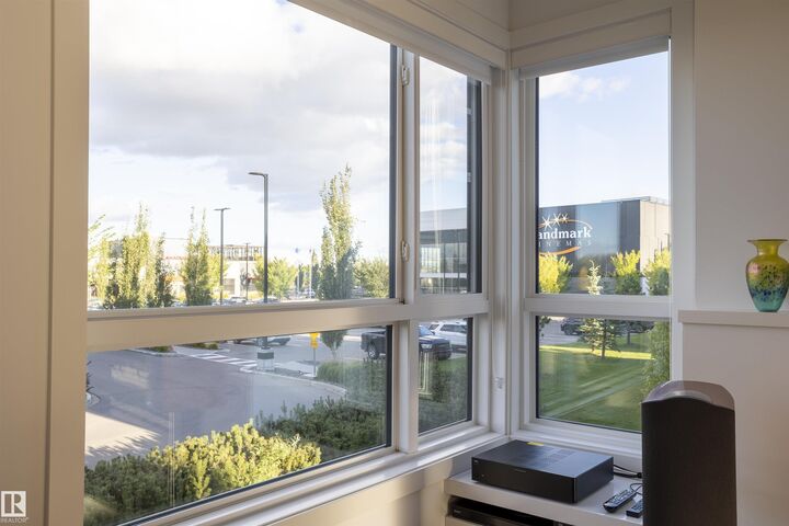 Property Photo:  100 Jensen Lakes Boulevard 56  AB T8N 7T9 