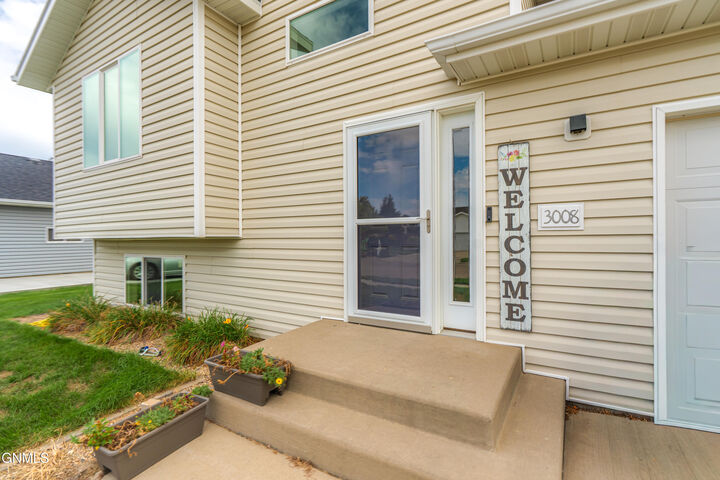 Property Photo:  3008 Belgian Bend SE  ND 58554 