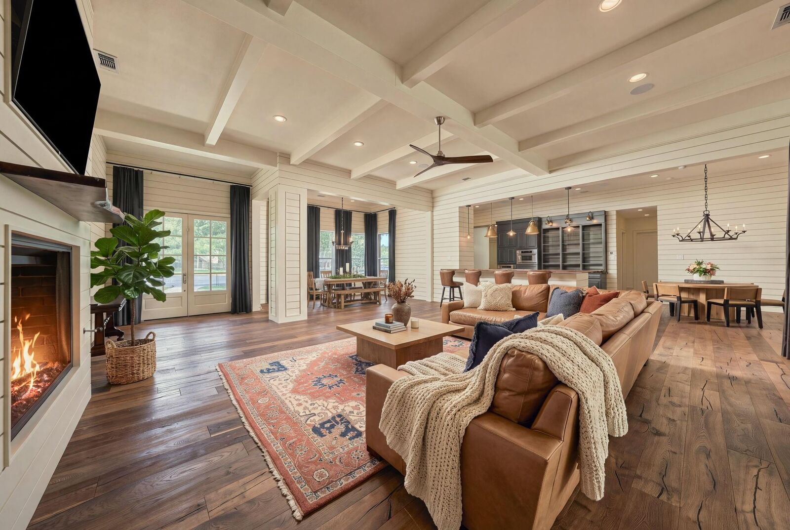 Property Photo: 419 Candlelight Circle TX 78624