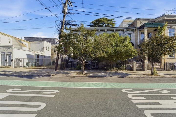 Property Photo:  106 South St 106  NJ 07307 
