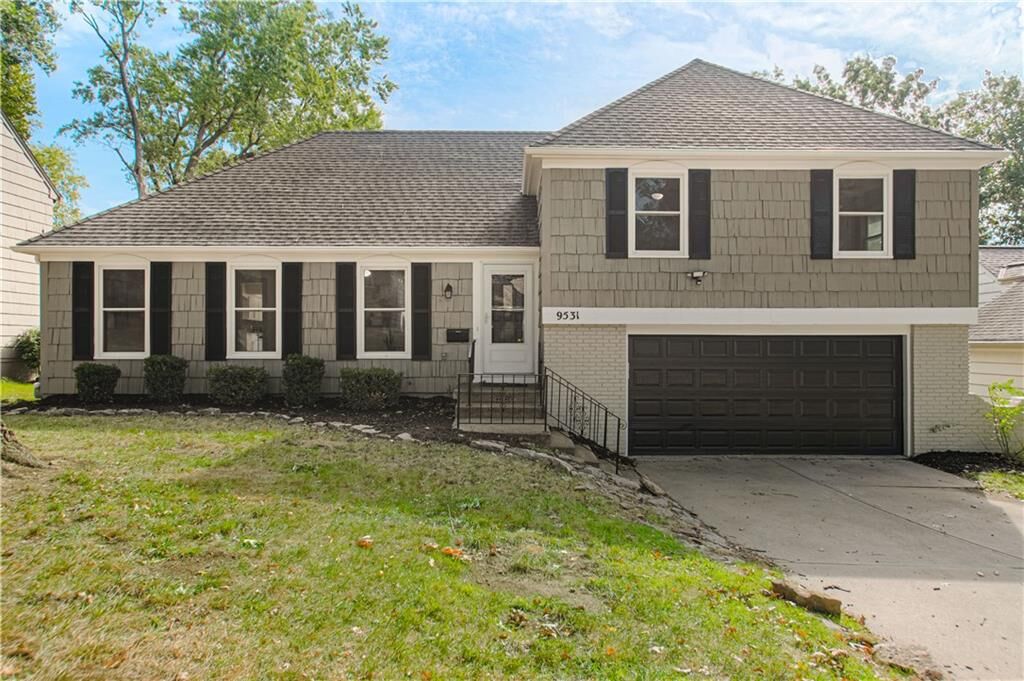Property Photo: 9531 Beverly Drive KS 66207