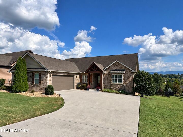 Property Photo: 908 Montgomery Lane TN 37803