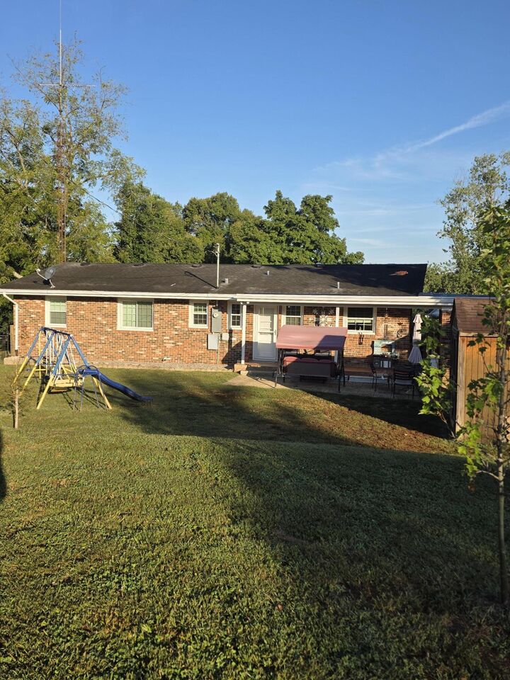 Property Photo:  508 S Bragg Street  KY 40468 