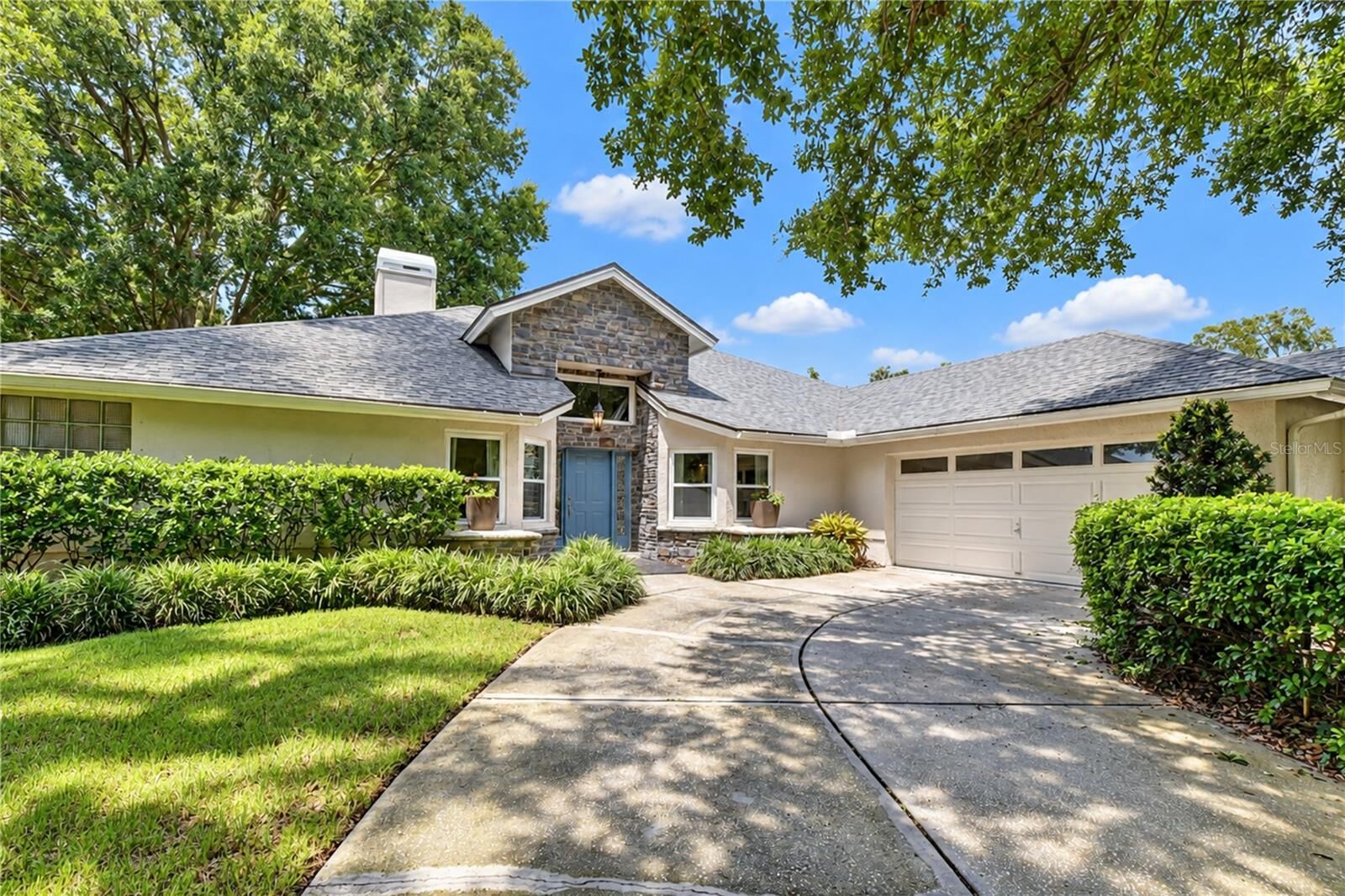 Property Photo: 16502 Blenheim Drive FL 33549