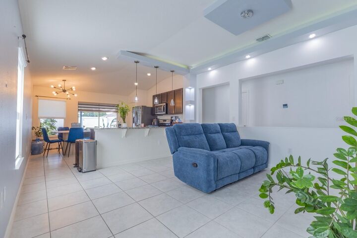 Property Photo:  4744 Glencrest Loop  FL 34772 