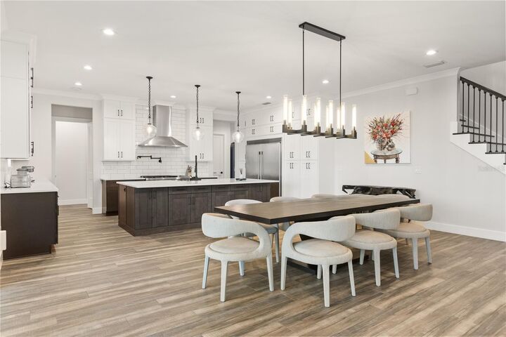 Property Photo:  907 Celadon Street  FL 34787 