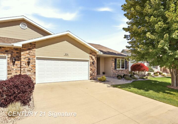 Property Photo:  3014 Mackinaw Meadows Drive  MI 48603 