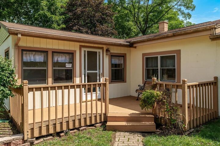 Property Photo: 5591 Reimer Drive IL 61073