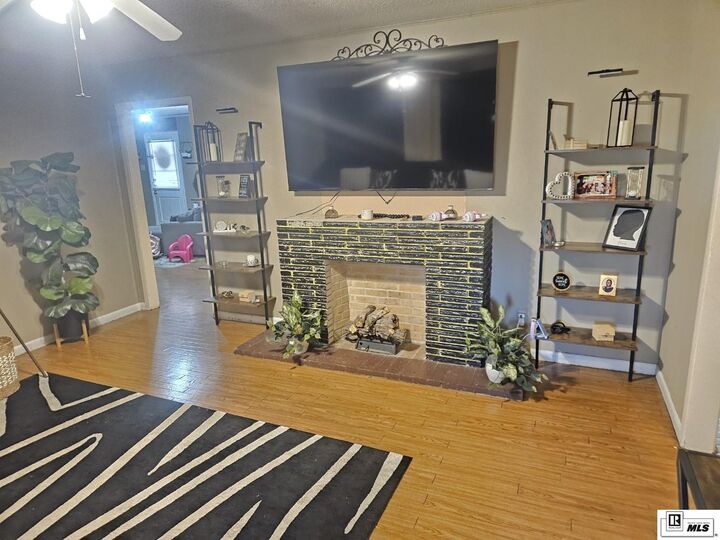 Property Photo: 201 Parkwood Drive LA 71291