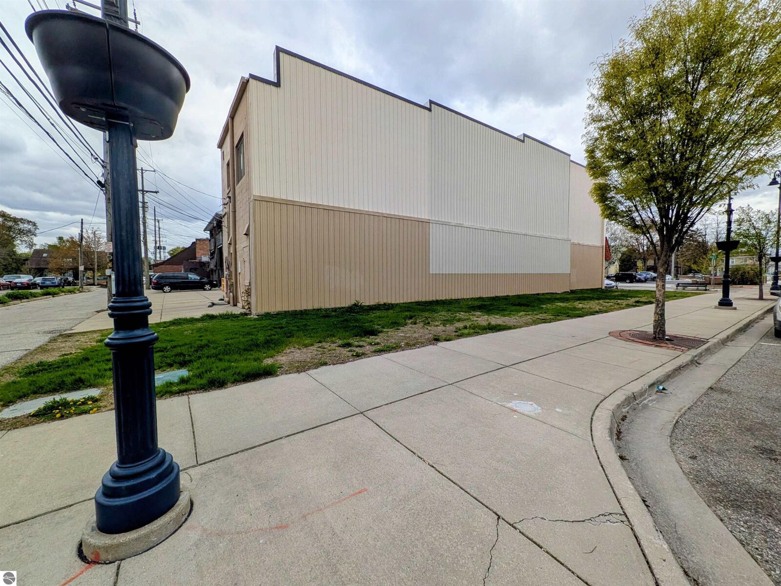Property Photo:  201 S Main Street  MI 48858 