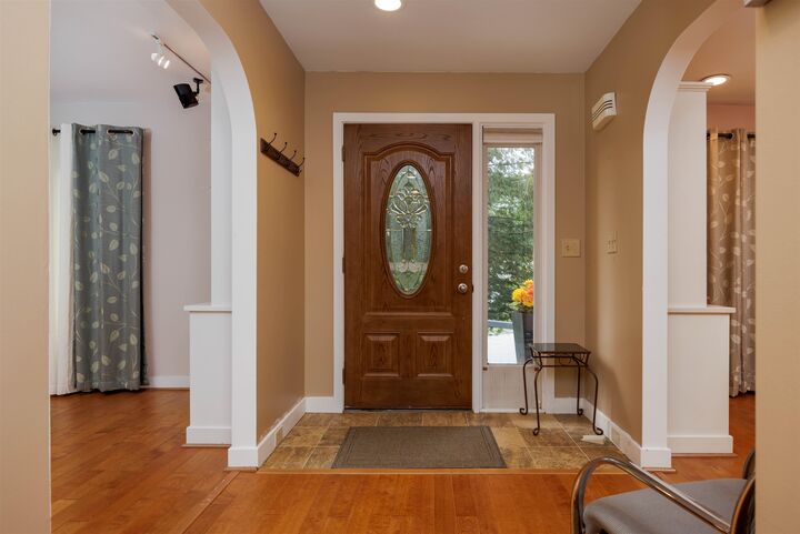 Property Photo:  207 Westwood Drive  VT 05602 