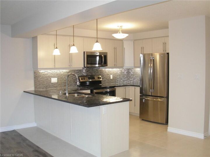 Property Photo:  54 Eliza Avenue  ON N2E 0C1 