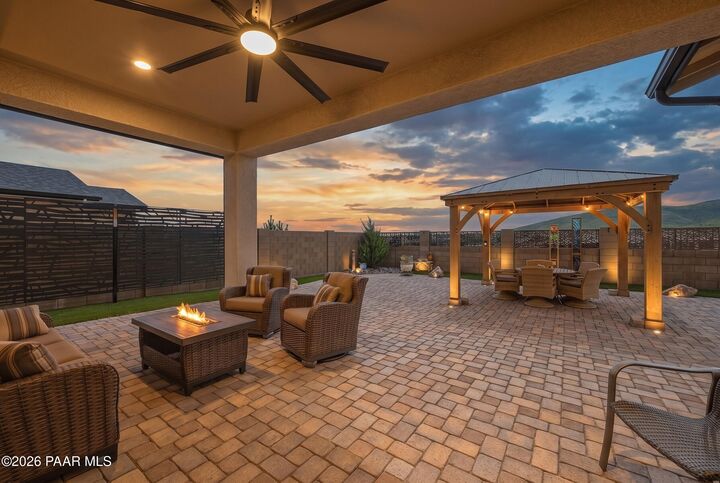 Property Photo: 3271 Iron King Circle AZ 86301