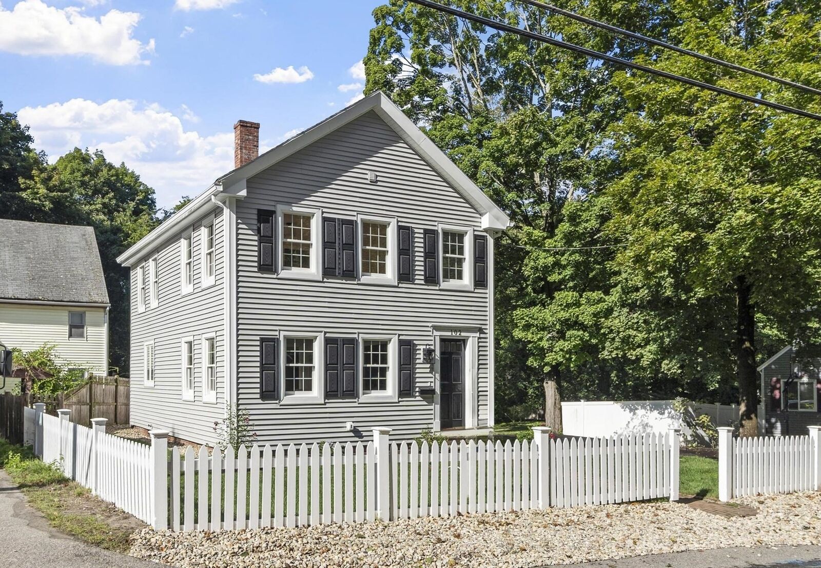 Property Photo:  102 Park Street  MA 01864 