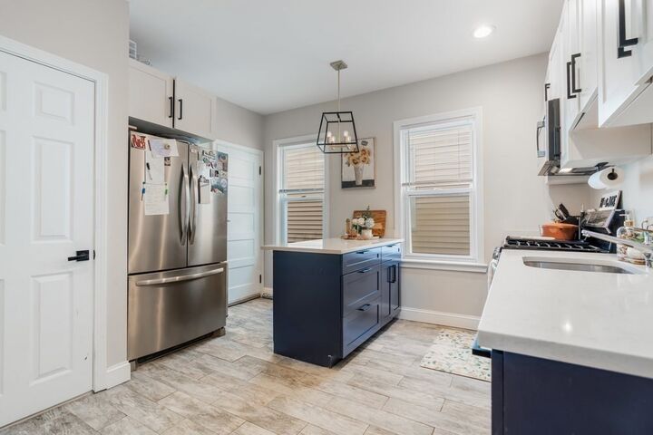 Property Photo:  24 Buttonwood Street  MA 02125 