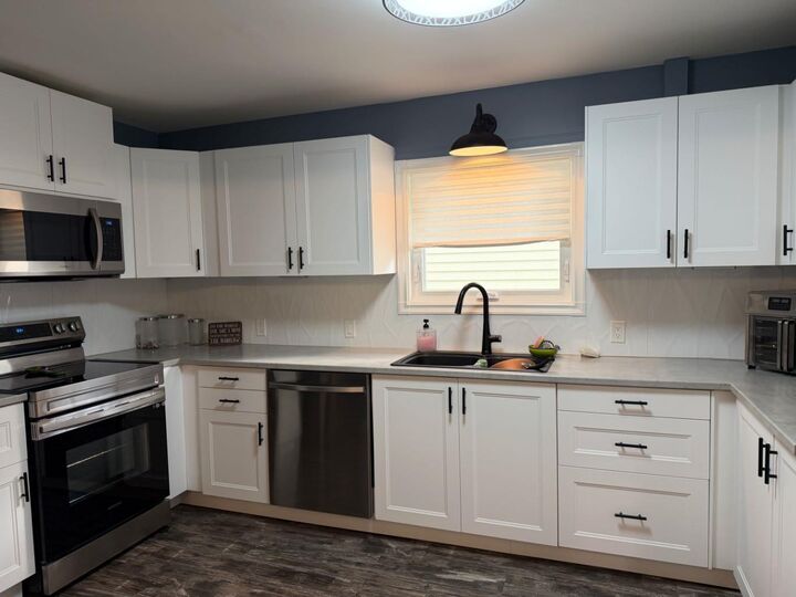 Property Photo:  491 2 Street  AB T0J 0Y3 