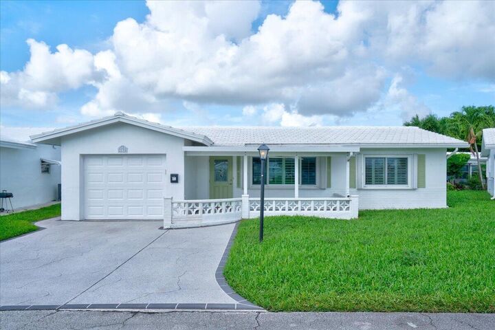 Property Photo:  2198 SW 12th Avenue  FL 33426 