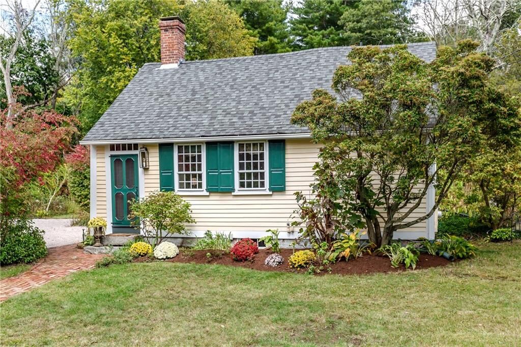 Property Photo:  1409 Hope Road  RI 02831 