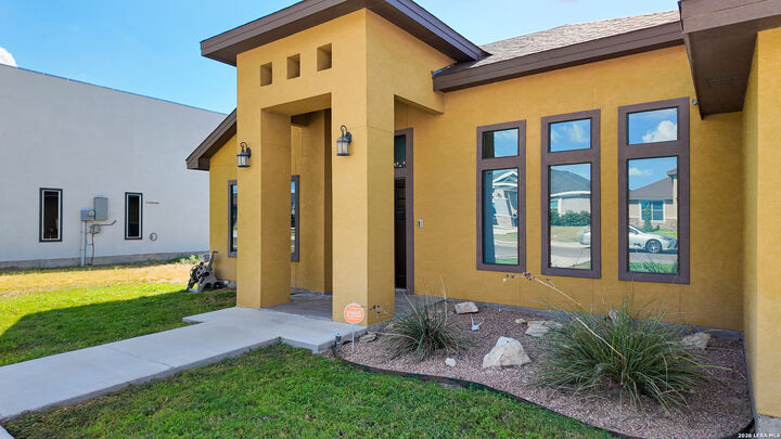Property Photo:  2317 Hunter St  TX 78852 