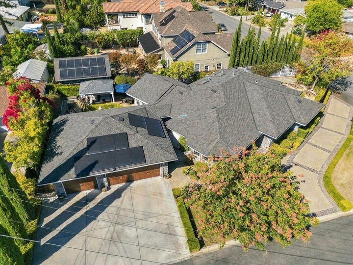 Property Photo:  14921 Donner Drive  CA 95124 