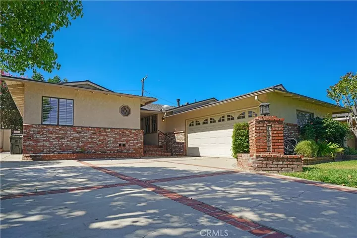 Property Photo: 14710 Terryknoll Drive CA 90604