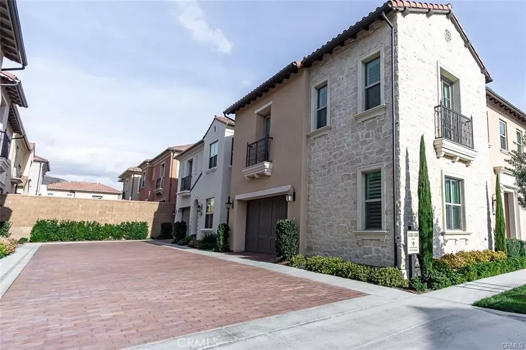 Property Photo: 126 Poppyseed CA 92618