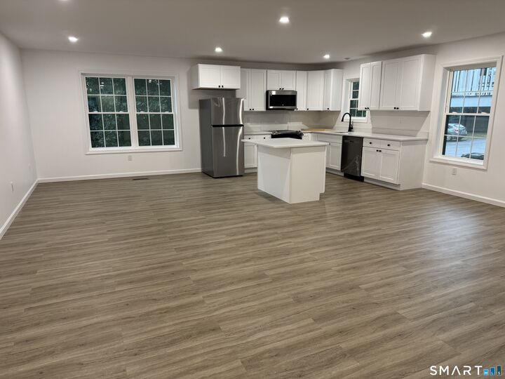 Property Photo:  38 Golden Hill Street B  CT 06460 
