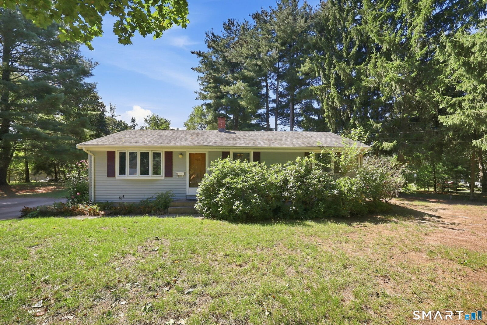 Property Photo:  33 Spring Garden Road  CT 06082 