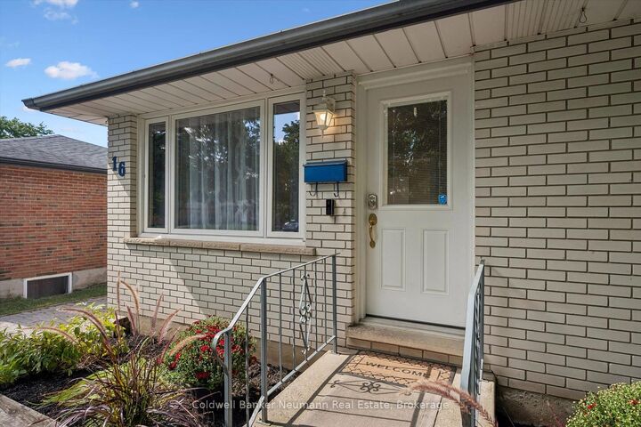 Property Photo:  16 Argyle Drive  ON N1G 2P2 