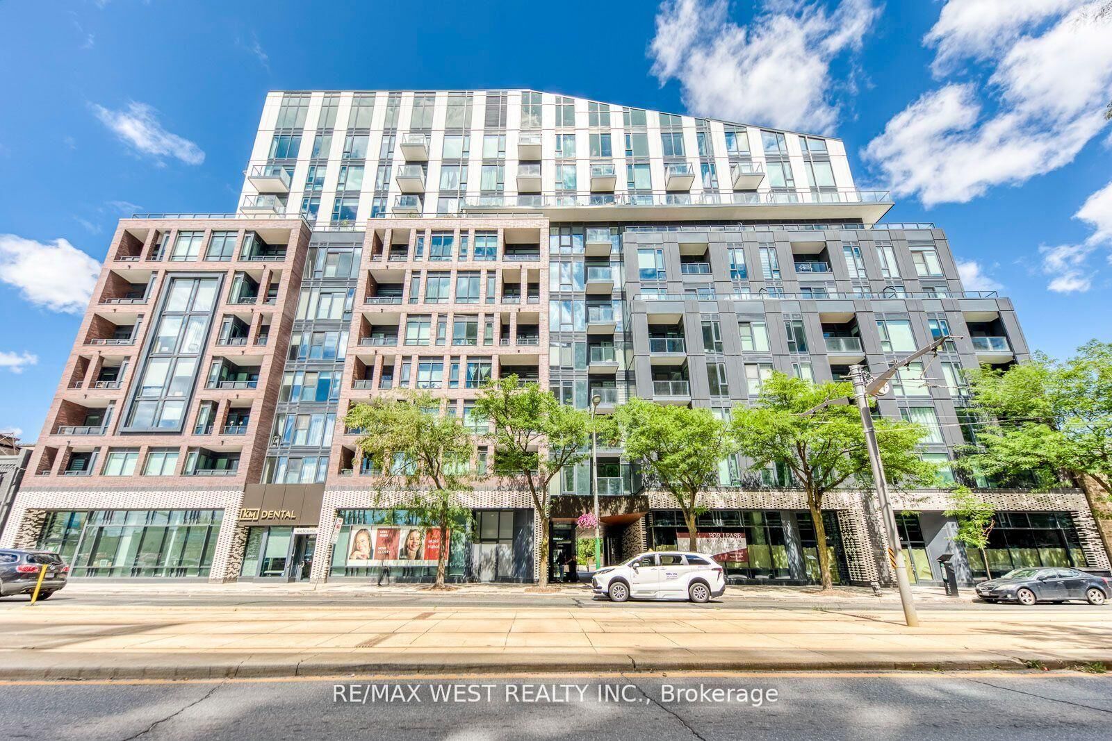 Property Photo:  1808 St Clair Avenue W 910  ON M6N 0C1 
