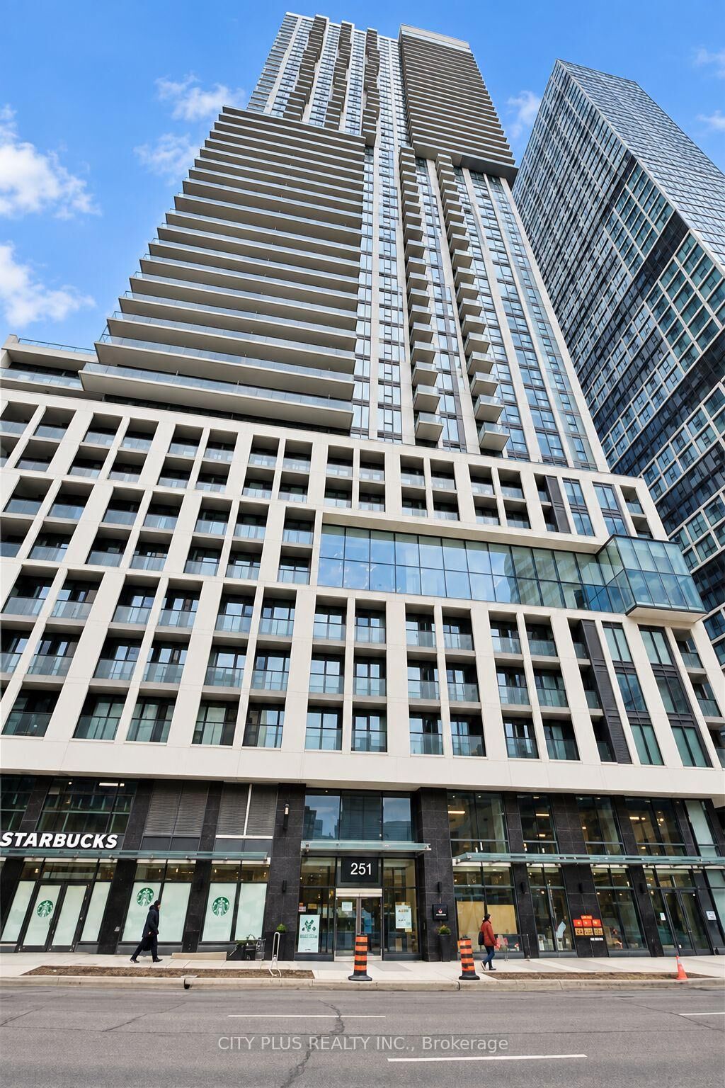 Property Photo:  251 Jarvis Street 2502  ON M5B 0C3 