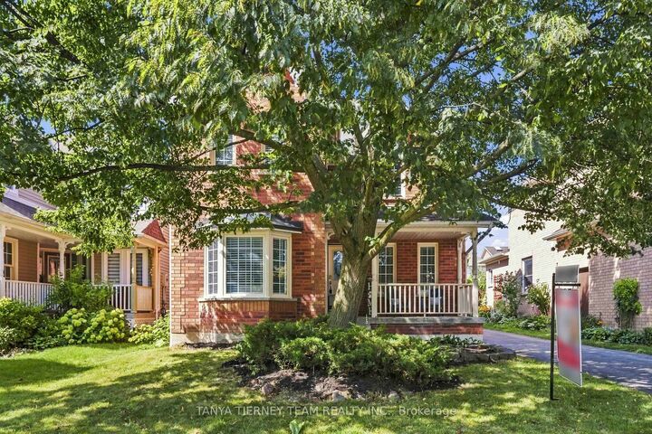 Property Photo:  36 Zachary Place  ON L1M 1E1 
