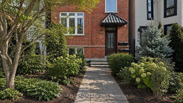 Property Photo:  381 Ontario Street 2  ON M5A 2V8 