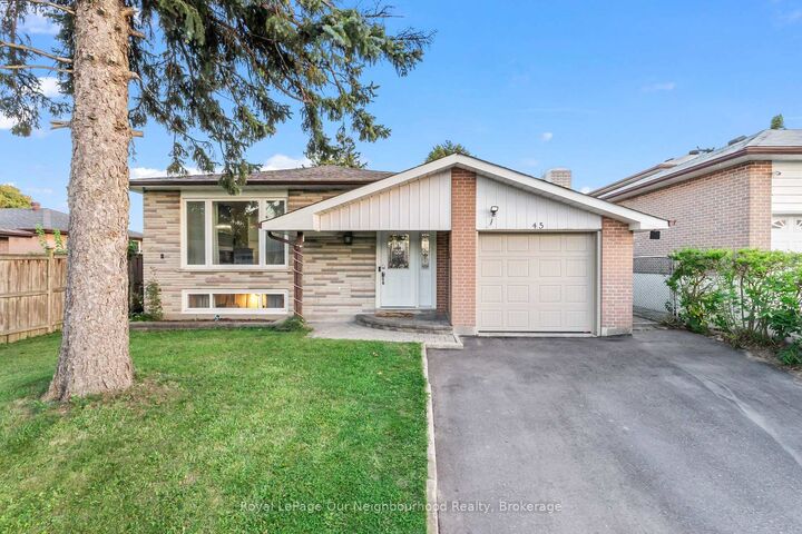 Property Photo:  45 Chipper Crescent  ON M1K 4R4 