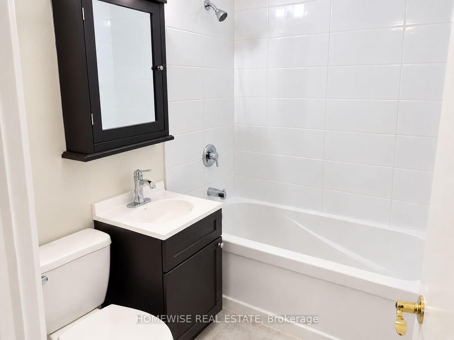 Property Photo:  485 Kingston Road 210  ON M4L 1V6 