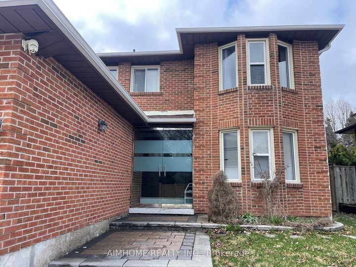 Property Photo:  166 Fincham Avenue Main  ON L3P 4B3 