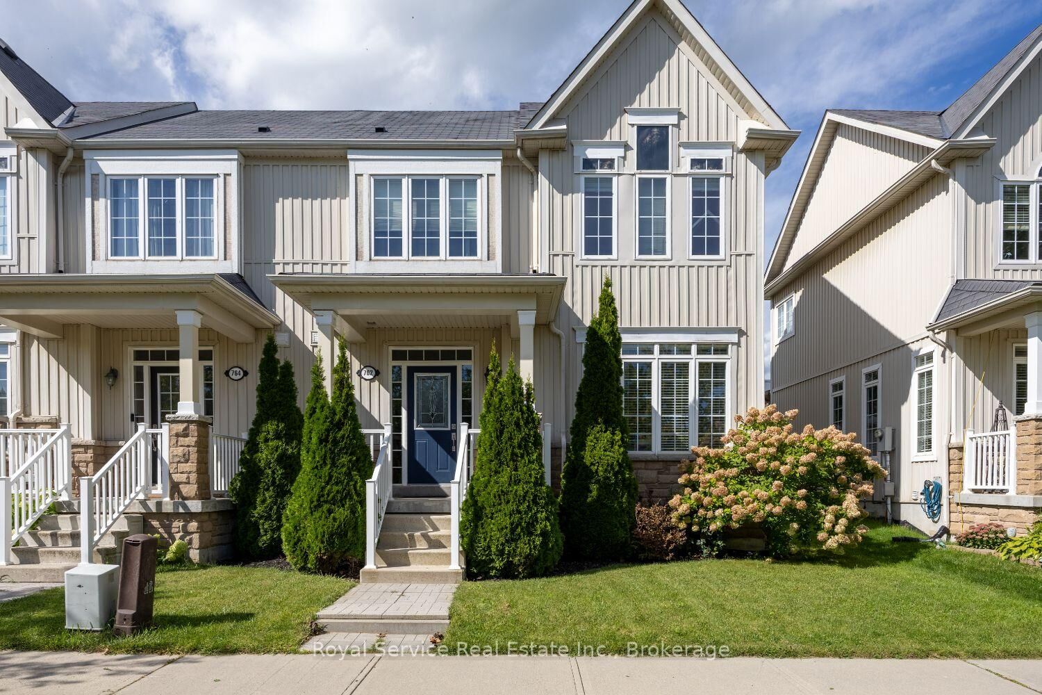 Property Photo:  762 Carlisle Street  ON K9A 0C6 
