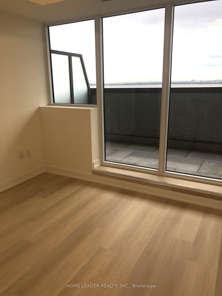 Property Photo:  2825  , Toronto Jane Street 1109  ON M3N 2J5 