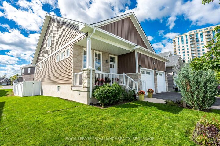 Property Photo:  209 Mill Pond Place  ON K7M 0C9 