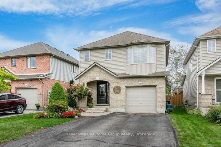 Property Photo:  19 Peglar Crescent  ON N1M 3T2 