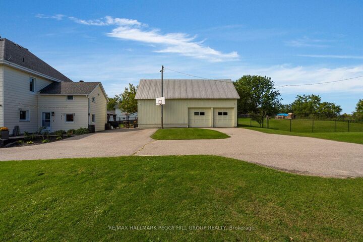 Property Photo:  312 Lafontaine Road W  ON L9M 0H1 