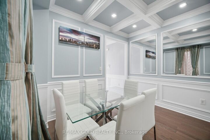 Property Photo:  78 Pennycross Crescent  ON L7A 4M2 