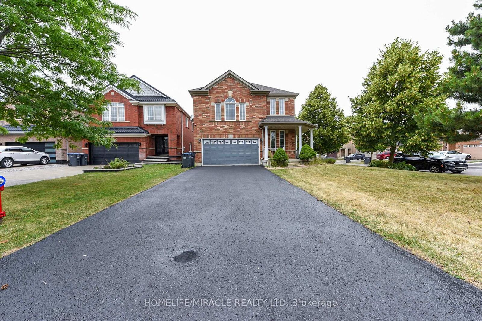 Property Photo:  25 Blackcherry Lane  ON L6R 2Y5 