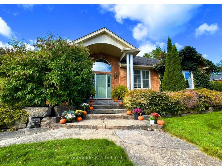 Property Photo:  1580 College Park Drive  ON K9K 2G9 