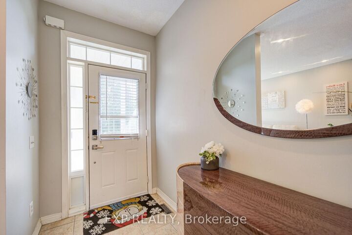 Property Photo:  76 Ford Wilson Boulevard  ON L3X 3G1 
